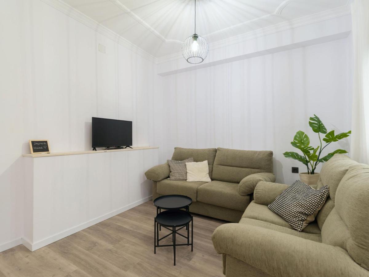 Live Tirajana Shepherds House Apartment *